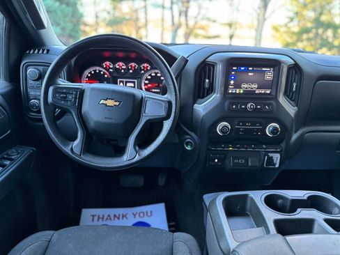 Used 2024 Chevrolet Silverado 2500 Custom w/ Custom Value Package image 13