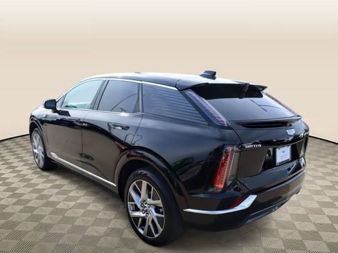 New 2026 Cadillac Optiq Luxury 1 w/ LPO, Floor Liner Package RWD image 21