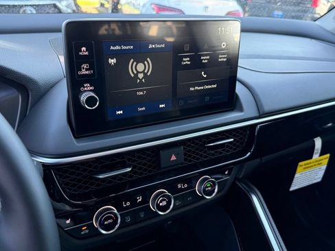 Certified 2026 Acura ADX AWD image 23
