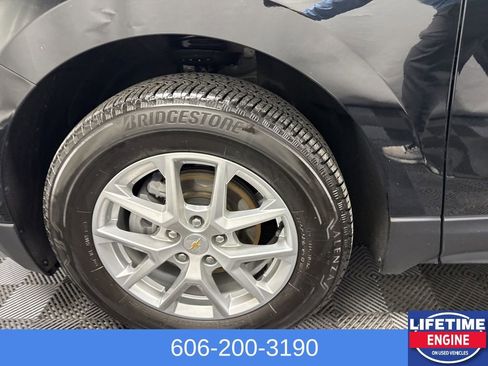 Used 2024 Chevrolet Equinox LS w/ LS Convenience Package image 13