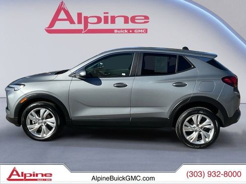 Used 2024 Buick Encore GX Preferred w/ Comfort Package image 2
