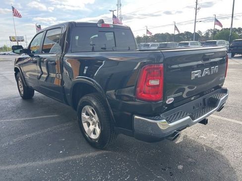 Used 2025 RAM 1500 Big Horn image 21