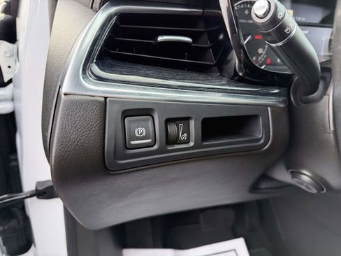 Certified 2023 Cadillac XT5 Premium Luxury image 20