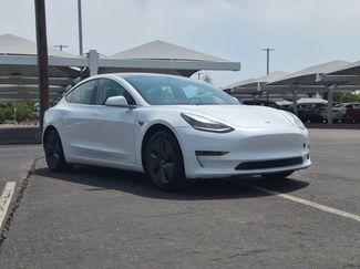 Used 2019 Tesla Model 3 Mid Range RWD video 3
