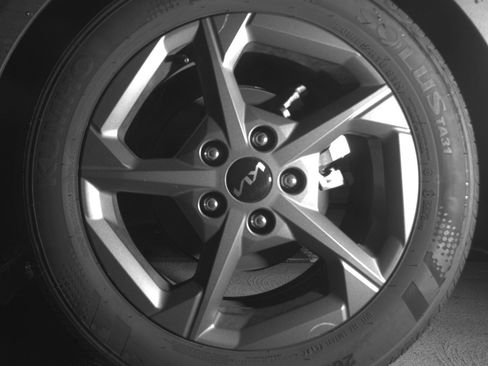 Used 2025 Kia K4 LXS image 14