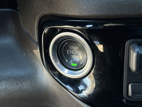 Used 2024 Chevrolet Silverado 1500 LT Trail Boss w/ Convenience Package II image 30