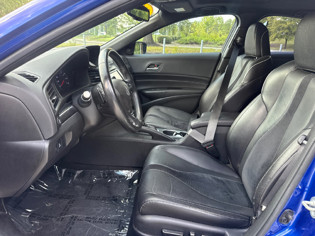 Used 2019 Acura ILX w/ Premium & A-SPEC Package FWD image 12