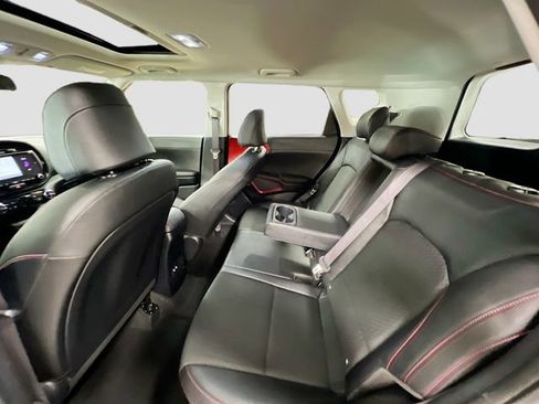 Used 2023 Kia Soul GT-Line image 24