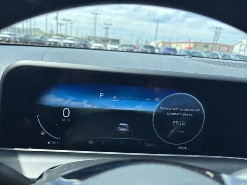 Used 2024 Kia Seltos S AWD/4WD image 17