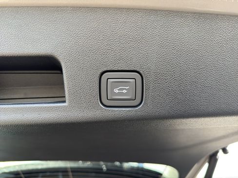 New 2026 Chevrolet Traverse Z71 w/ Enhanced Driving Package image 24