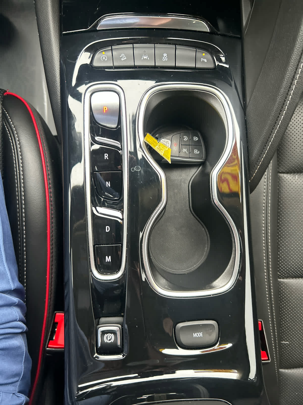 Used 2023 Buick Envision Essence w/ Sport Touring Package AWD/4WD image 20