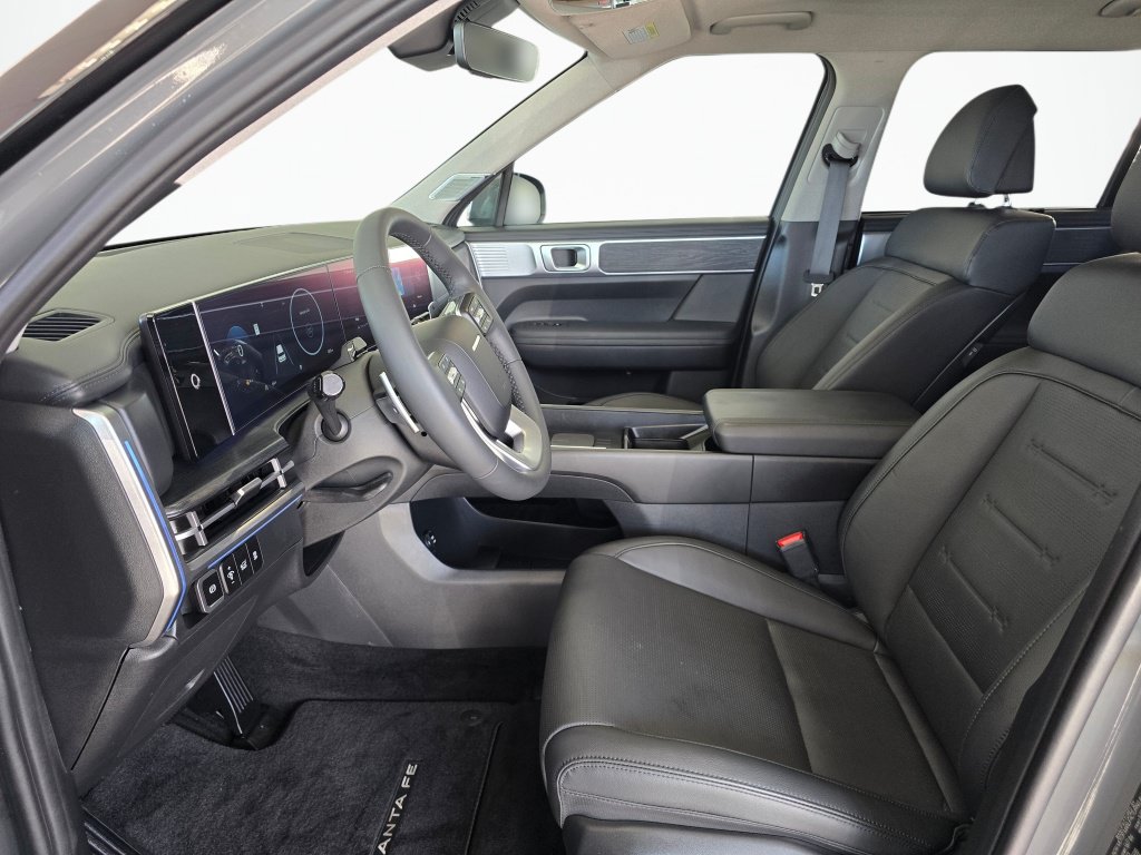 Used 2026 Hyundai Santa Fe Limited AWD/4WD image 17