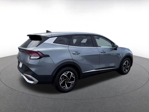 Used 2025 Kia Sportage LX FWD image 15