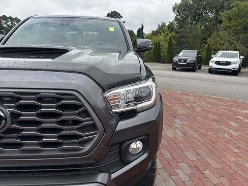 Used 2023 Toyota Tacoma TRD Sport w/ Advanced Technology Package AWD/4WD image 23