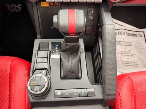 Used 2025 Toyota Tacoma TRD Pro w/ Tow Tech Package AWD/4WD image 19