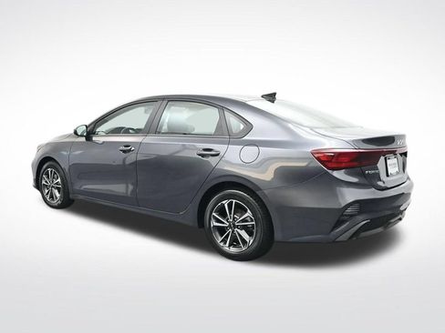 Used 2024 Kia Forte LXS FWD image 6