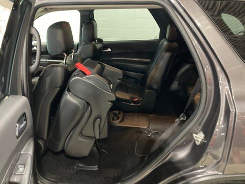 Used 2021 Dodge Durango SXT image 19