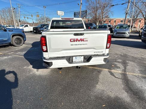 New 2026 GMC Sierra 1500 Elevation image 6