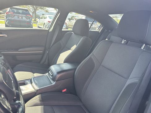 Used 2022 Dodge Charger SXT image 14