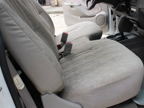 Used 2003 Toyota Tacoma PreRunner image 12