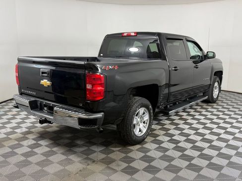 Used 2018 Chevrolet Silverado 1500 LT w/ All Star Edition image 10