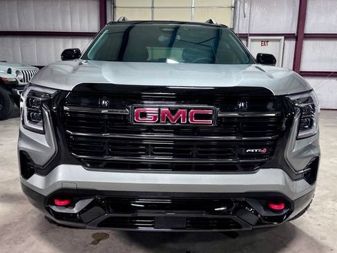Used 2026 GMC Terrain AT4 AWD/4WD image 7