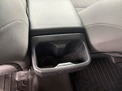 Used 2019 Toyota Tacoma TRD Sport AWD/4WD image 16