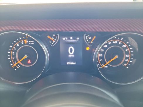 Used 2020 Jeep Wrangler Sport AWD/4WD image 21