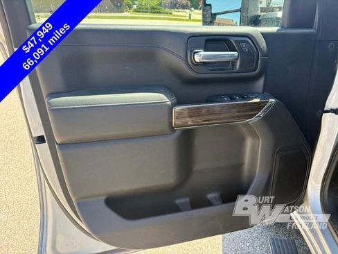 Used 2021 Chevrolet Silverado 3500 LT w/ Convenience Package AWD/4WD image 11
