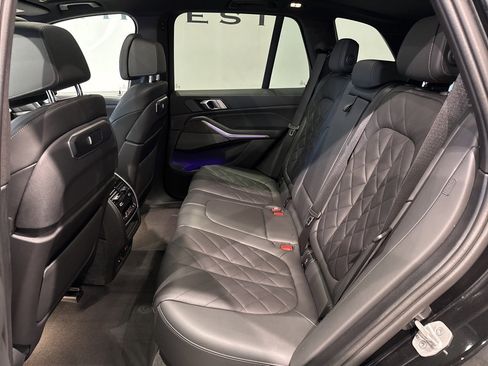 Used 2024 BMW X5 xDrive40i image 32