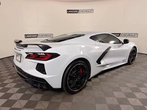 Used 2024 Chevrolet Corvette Stingray Preferred Cpe w/ Z51 Performance Package RWD image 7
