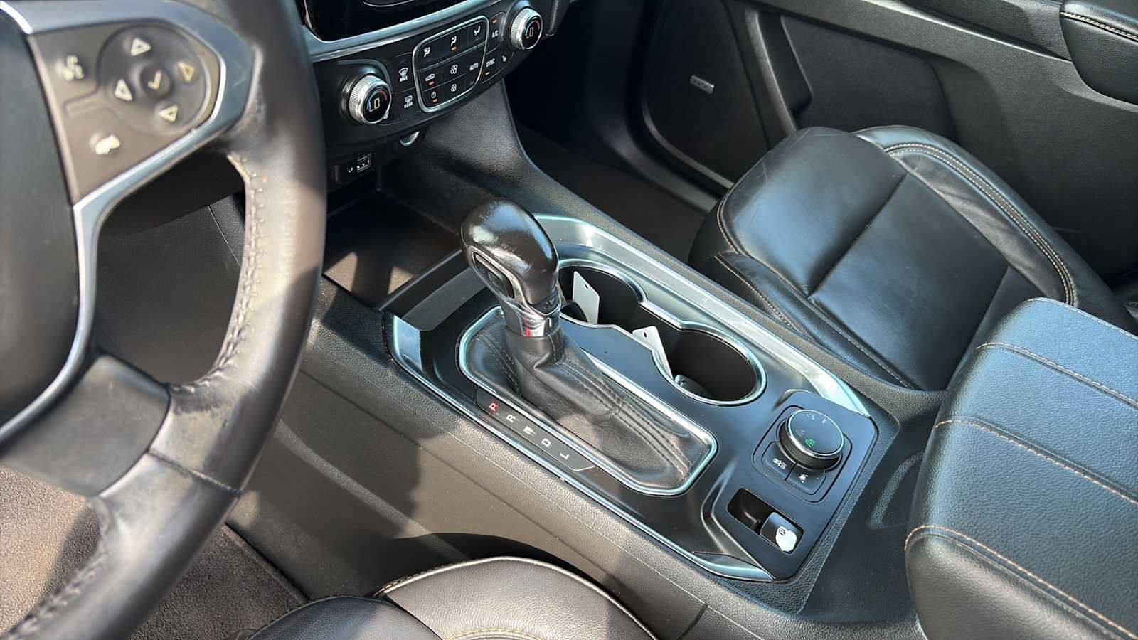 Used 2021 Chevrolet Traverse RS AWD/4WD image 14