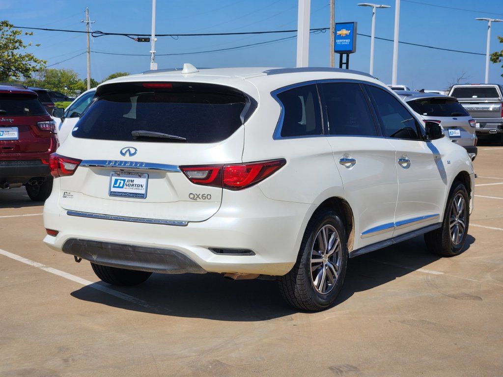 Used 2018 INFINITI QX60 Luxe w/ Premium Package AWD/4WD image 5