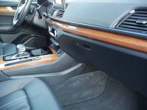 Certified 2023 Audi Q5 2.0T Premium Plus w/ Premium Plus Package image 30