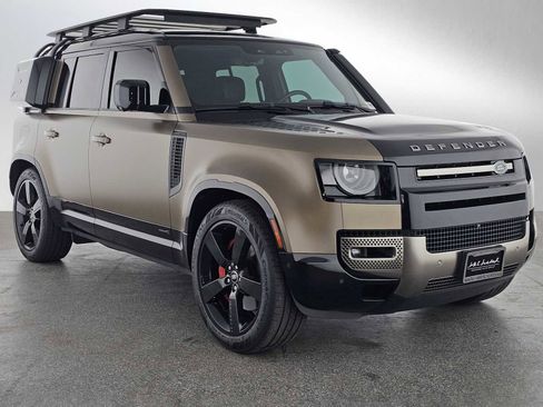 Used 2020 Land Rover Defender 110 X AWD/4WD image 7