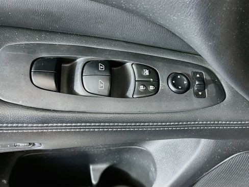 Used 2016 Nissan Pathfinder Platinum AWD/4WD image 20