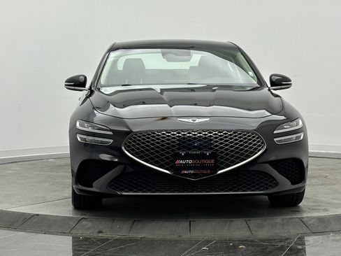 Used 2022 Genesis G70 2.0T image 2