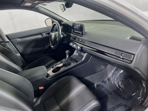Used 2023 Honda Civic Sport image 26