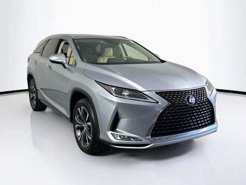 Used 2022 Lexus RX 350L FWD w/ Premium Package image 3