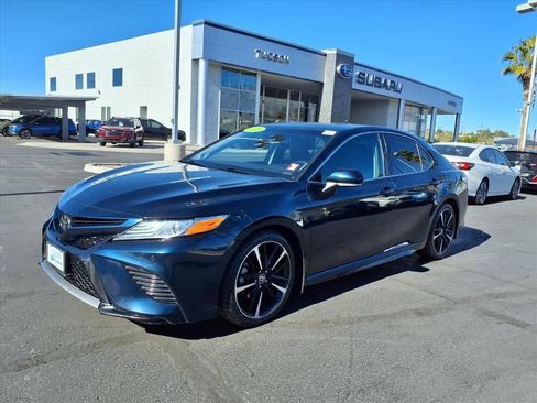 Used 2020 Toyota Camry XSE image 8