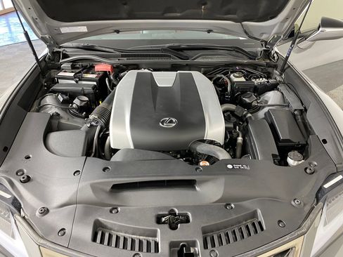 Used 2023 Lexus RC 350 F Sport image 31
