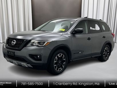 Certified 2020 Nissan Pathfinder SL