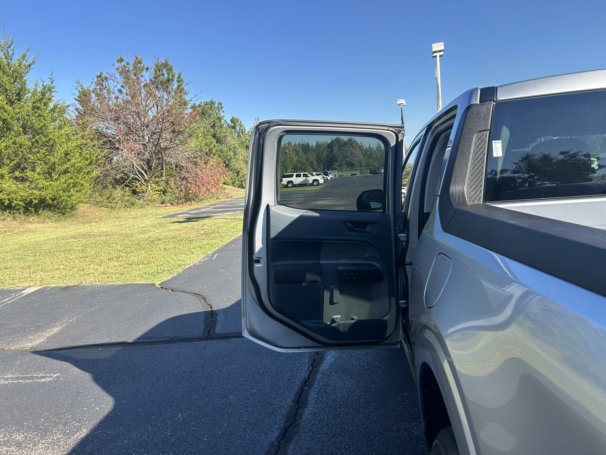 Used 2022 Ford Maverick XL FWD image 19