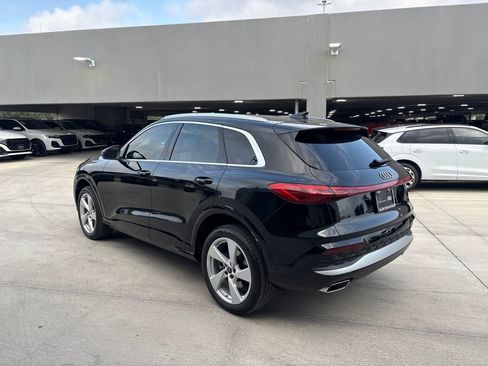 Certified 2025 Audi Q5 Premium Plus w/ Premium Plus AWD/4WD image 8