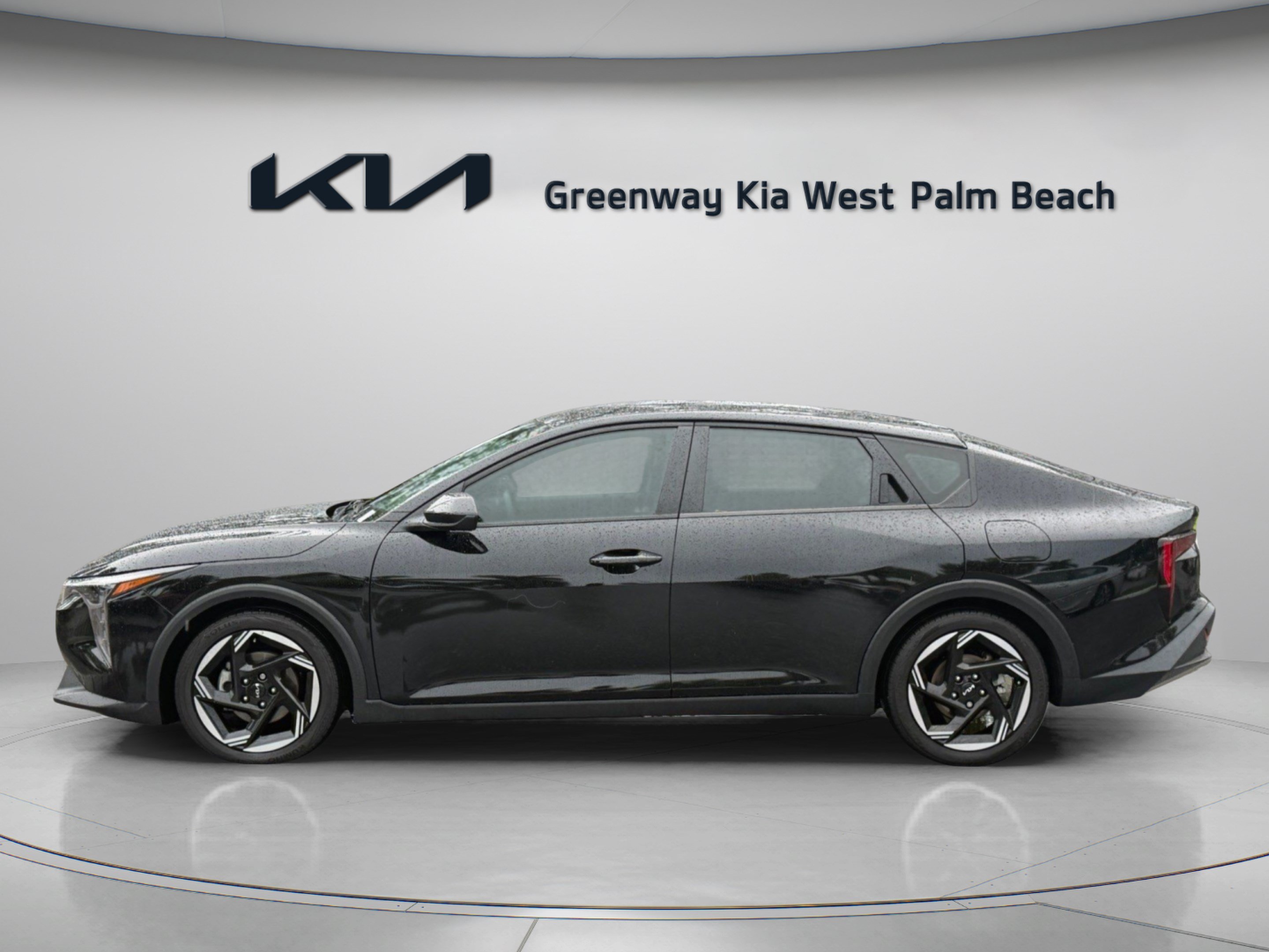 Certified 2025 Kia K4 EX FWD image 4