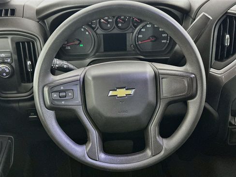 Used 2021 Chevrolet Silverado 1500 Custom RWD image 18
