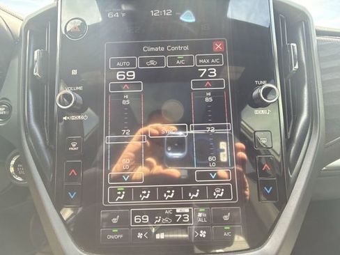 Used 2025 Subaru Forester Premium image 18