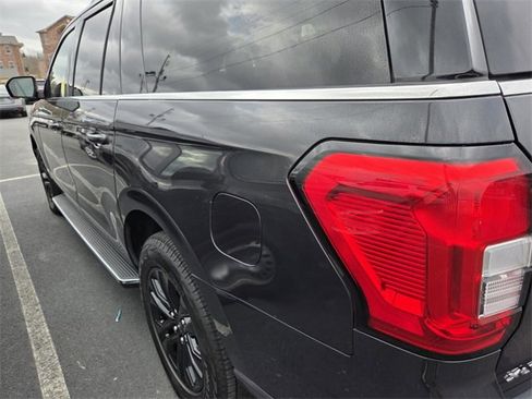 Certified 2023 Ford Expedition Max XLT image 6
