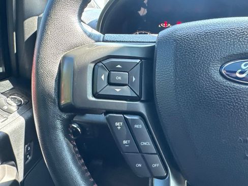 Used 2017 Ford F150 XLT w/ Equipment Group 302A Luxury AWD/4WD image 15