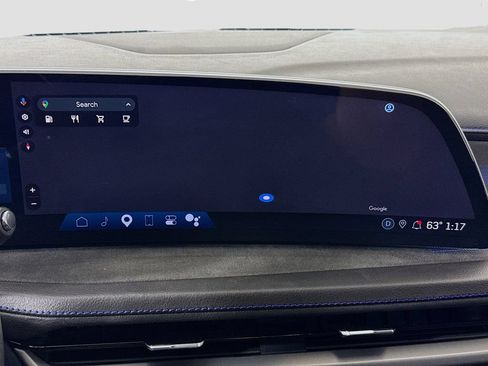 Used 2024 Cadillac XT4 Sport FWD image 13
